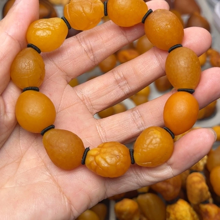 琥珀未镶嵌裸石天然蜜蜡手串