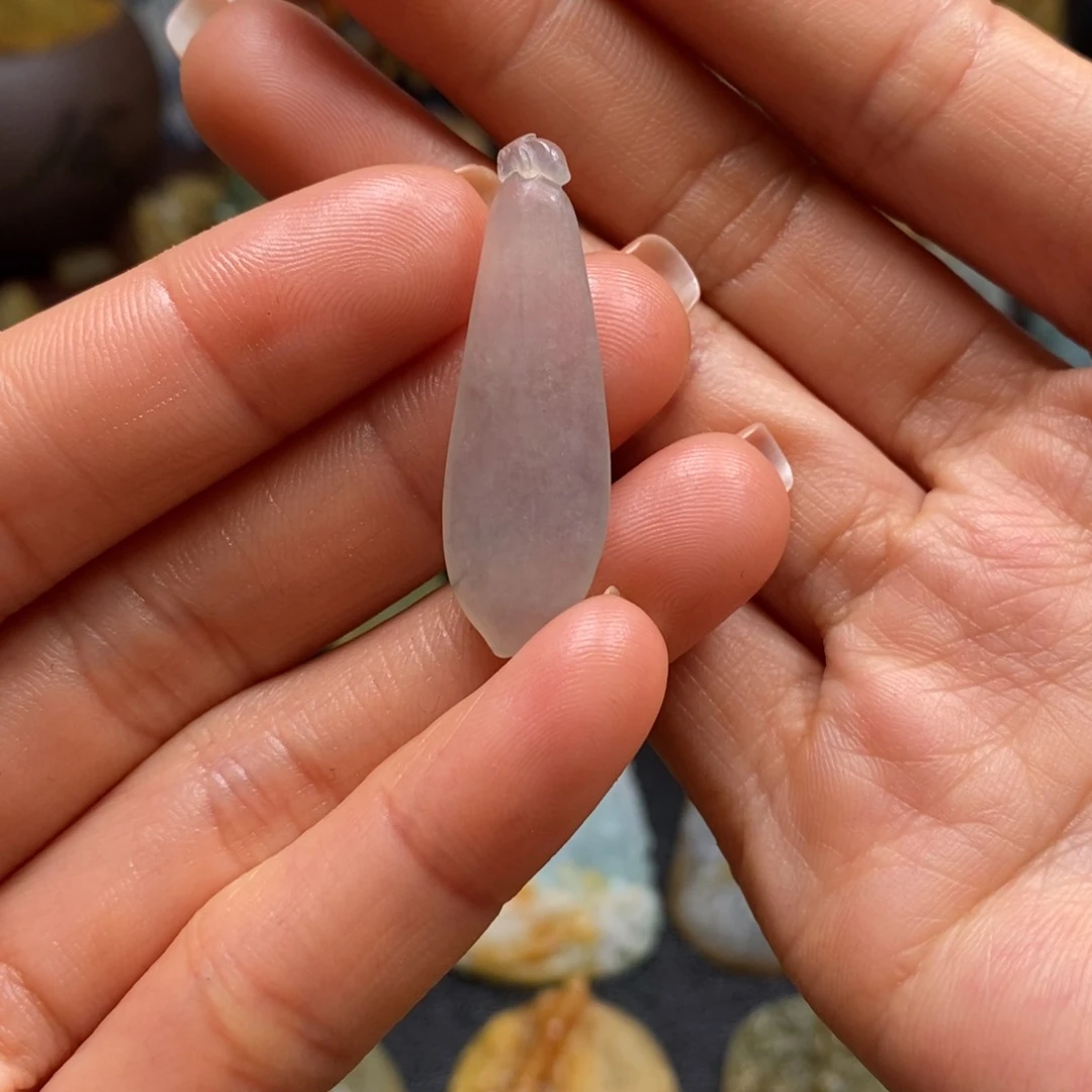 【闪购商品】翡翠颈饰未镶嵌S****家天然翡翠福瓜