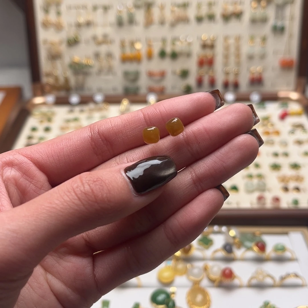 和田玉银S925镀金镶嵌耳坠