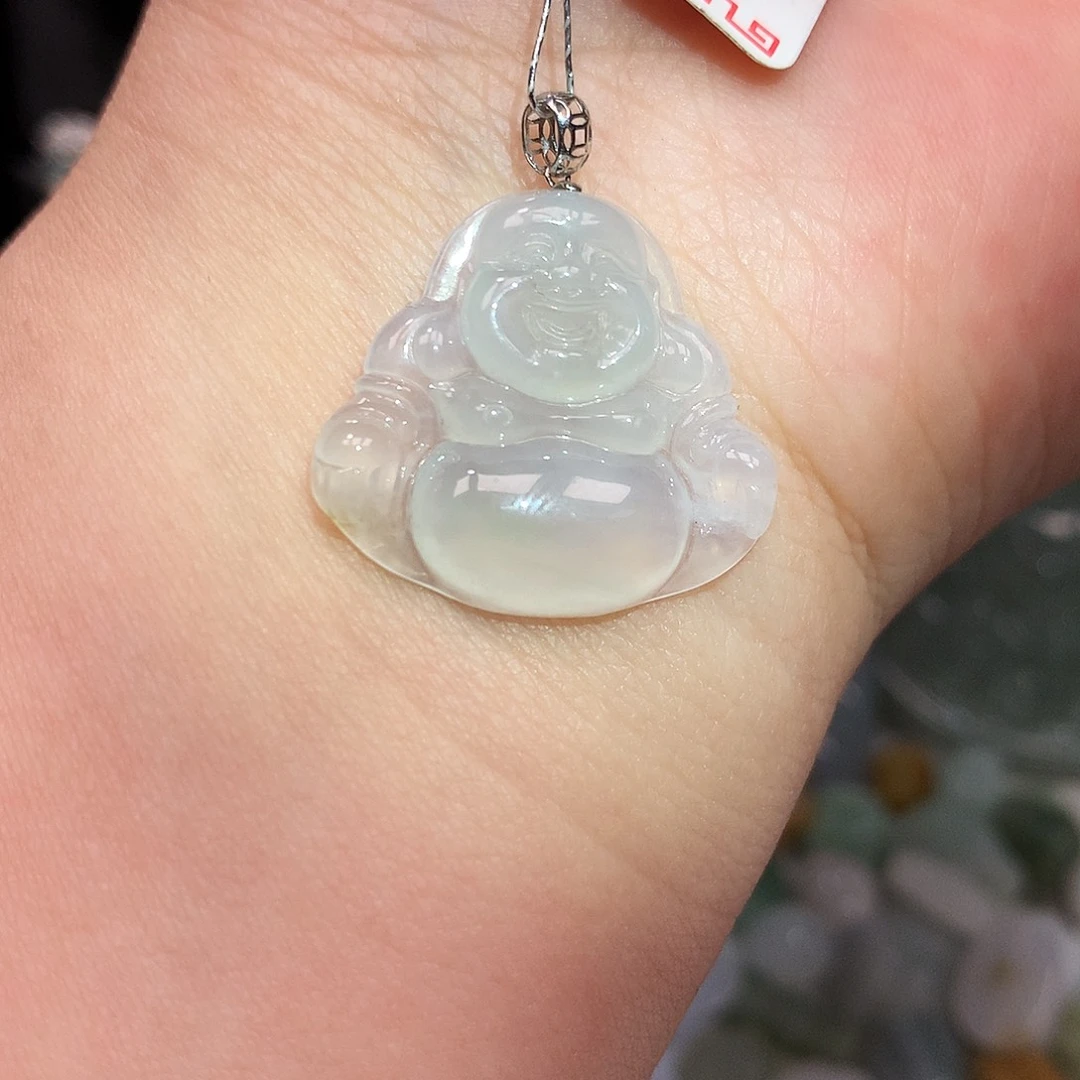 翡翠18K金镶嵌颈饰佛公