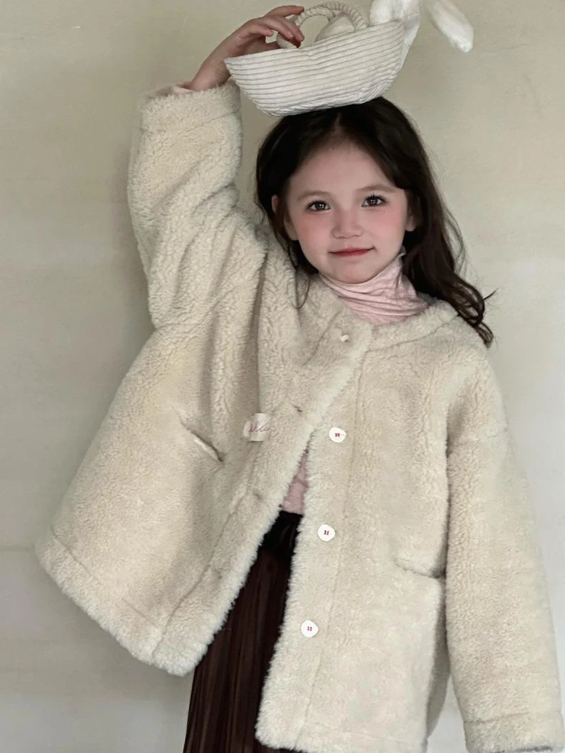 女童毛毛外套洋气女宝宝保暖冬季新品年款