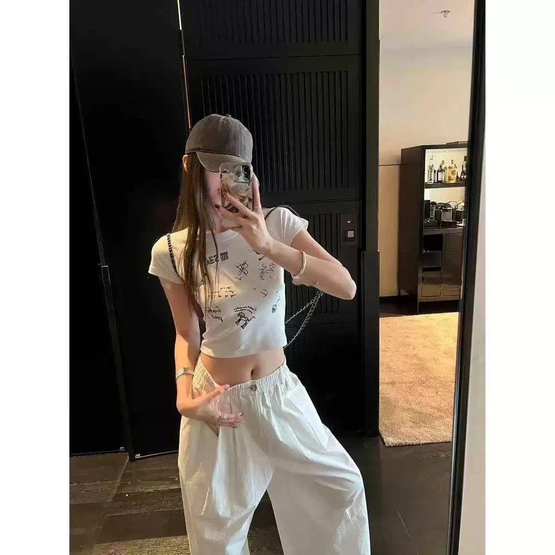 徐秋阳  趣味涂鸦（小版型）春夏新款百搭时尚显瘦显白短袖3667-104