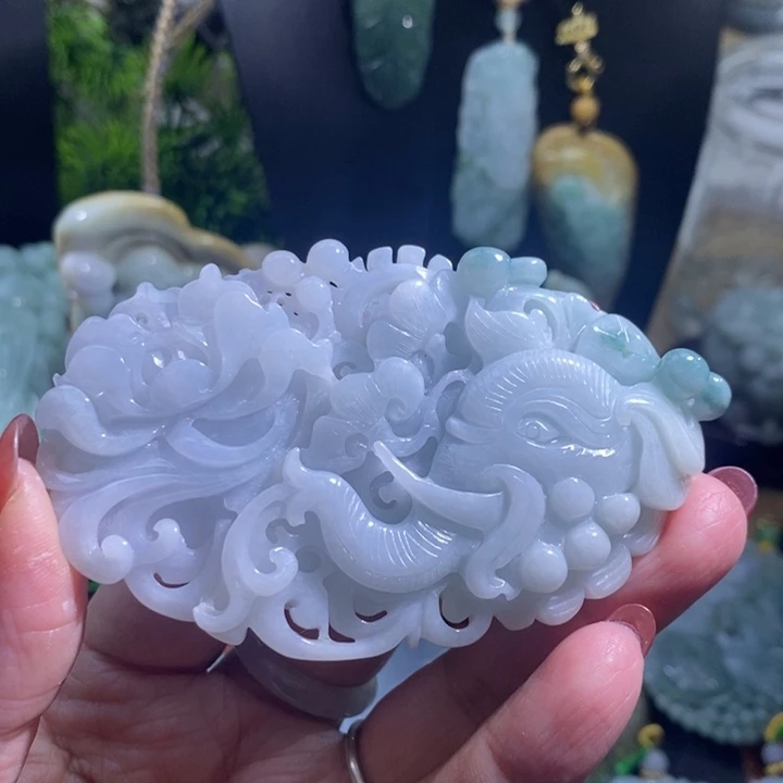 【闪购商品】颈饰未镶嵌翡翠象