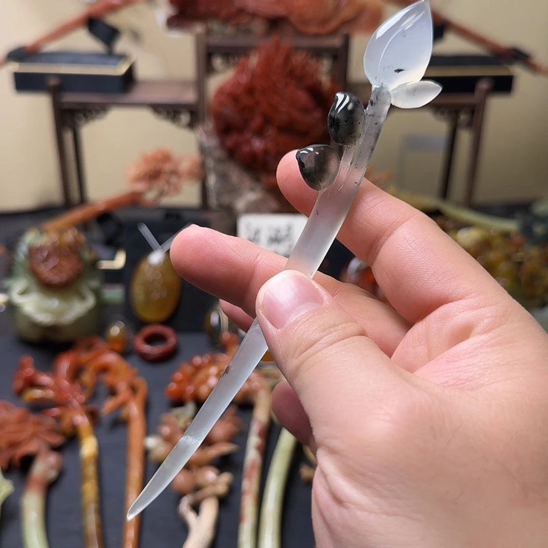 蛇纹石玉未镶嵌发饰