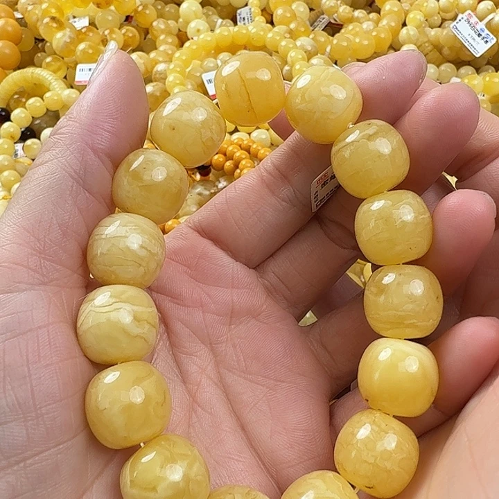 琥珀未镶嵌珠宝奇石