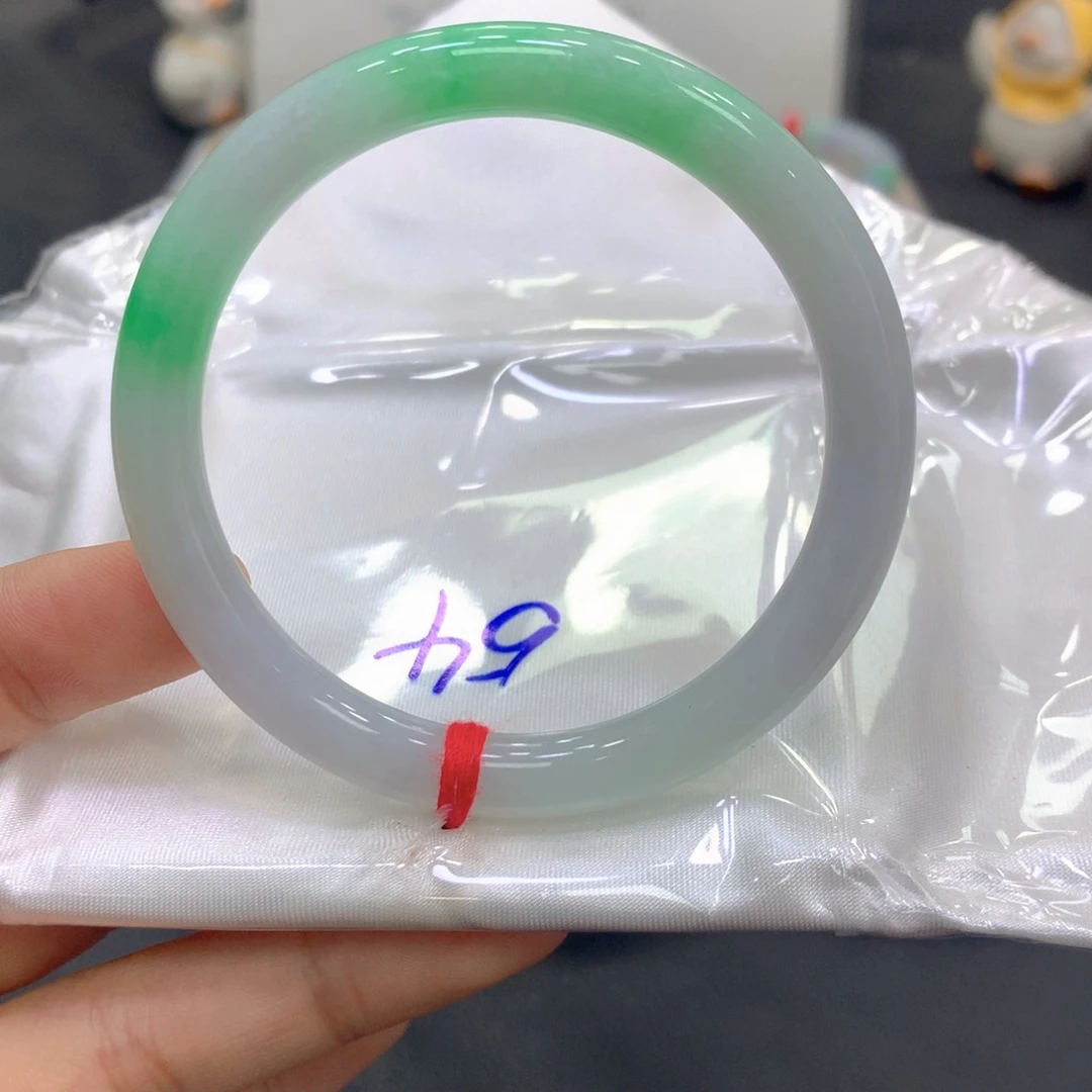 翡翠未镶嵌手镯翡翠26