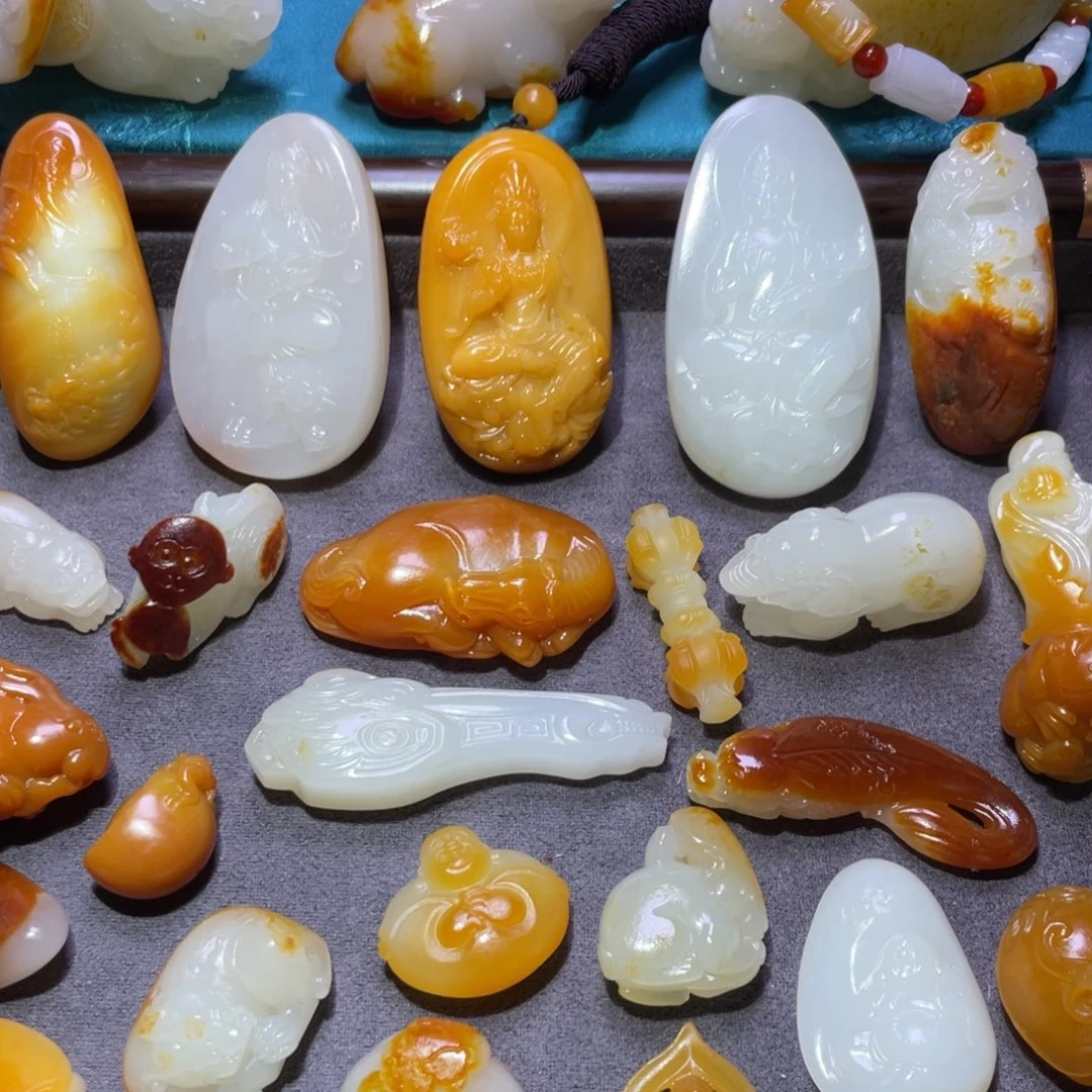 和田玉未镶嵌挂件