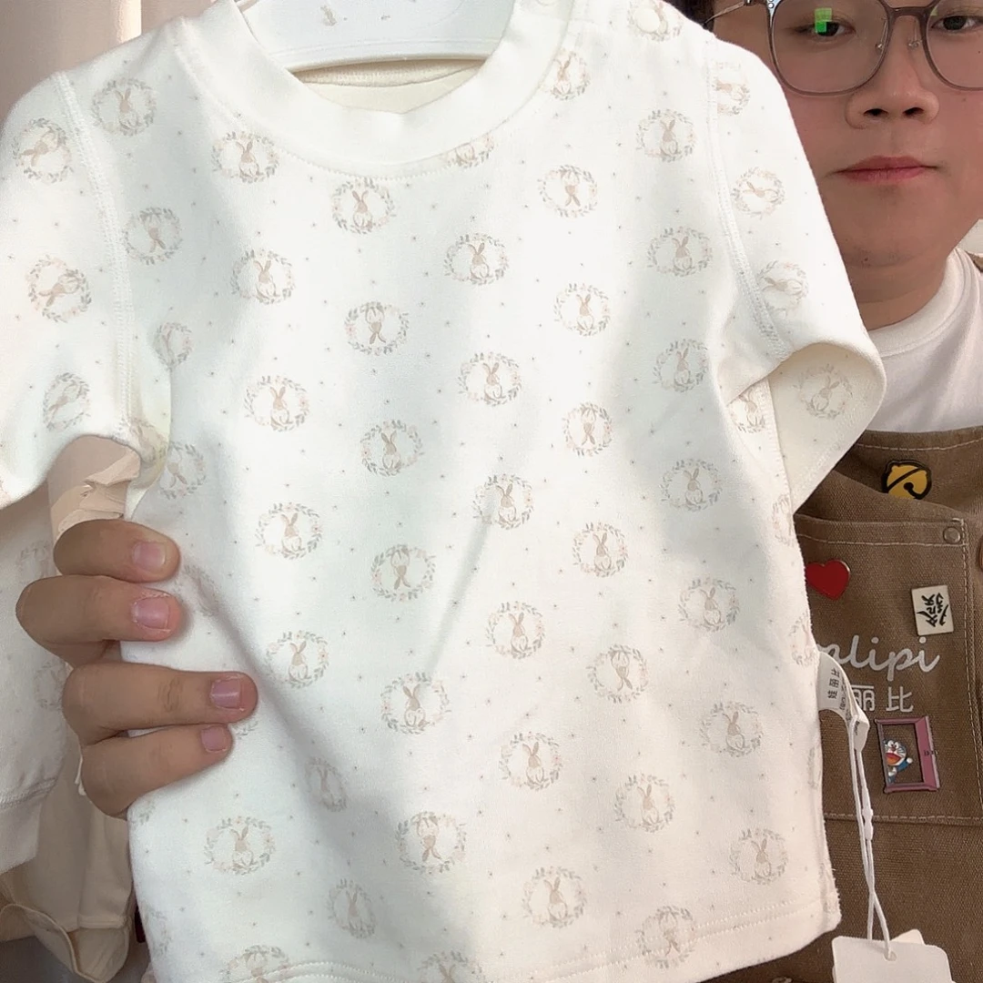 J***X圆兔子长袖分体90码