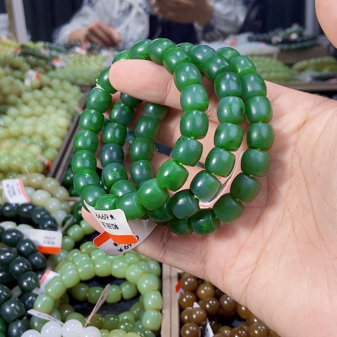 未镶嵌手串和田玉纯天然卡11碧玉乌兰海多样性发一