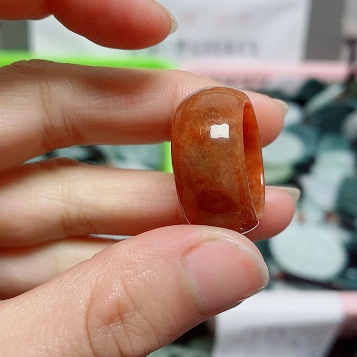 翡翠颈饰未镶嵌纯天然