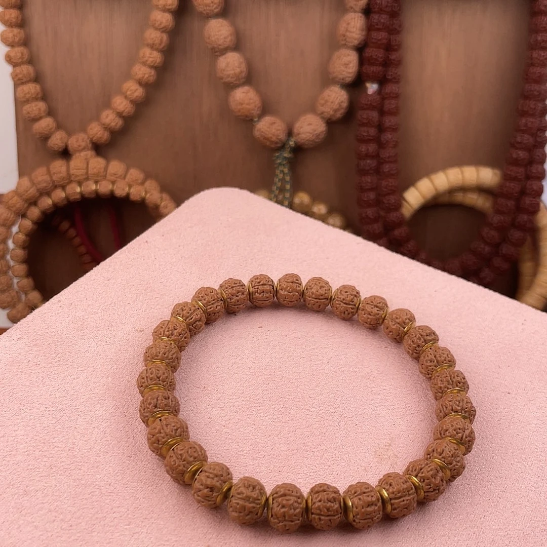 艾***爸金刚菩提吊坠老树