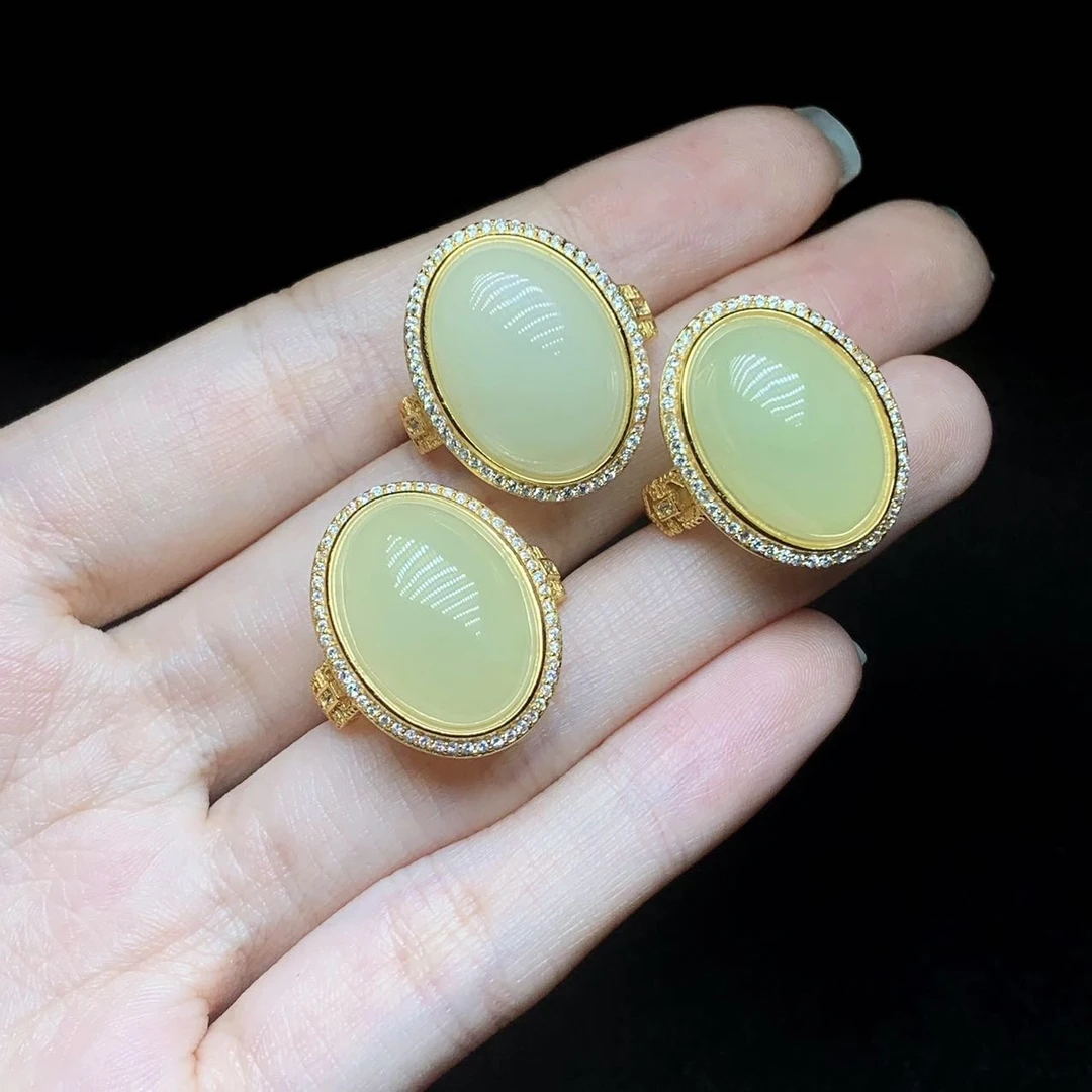 23 V0761-S925银镶嵌和田玉戒指-多样性发一件-17x11.5mm（东哥）