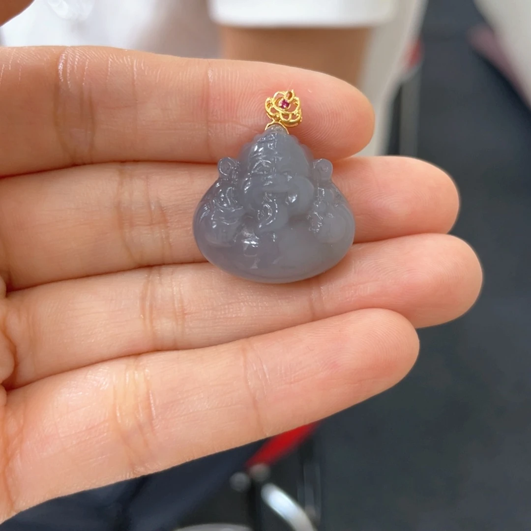 和田玉18K金镶嵌颈饰