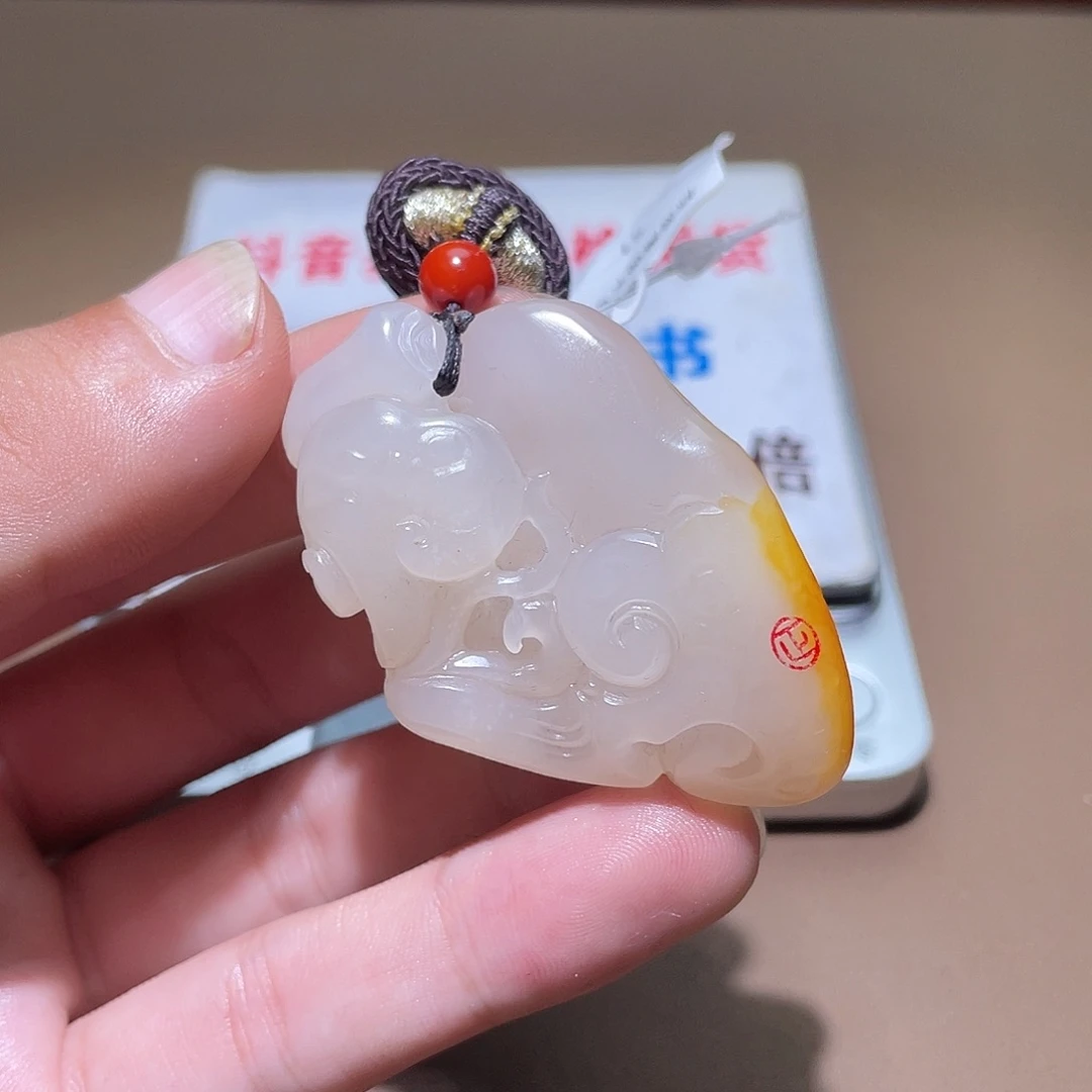和田玉颈饰未镶嵌Z6