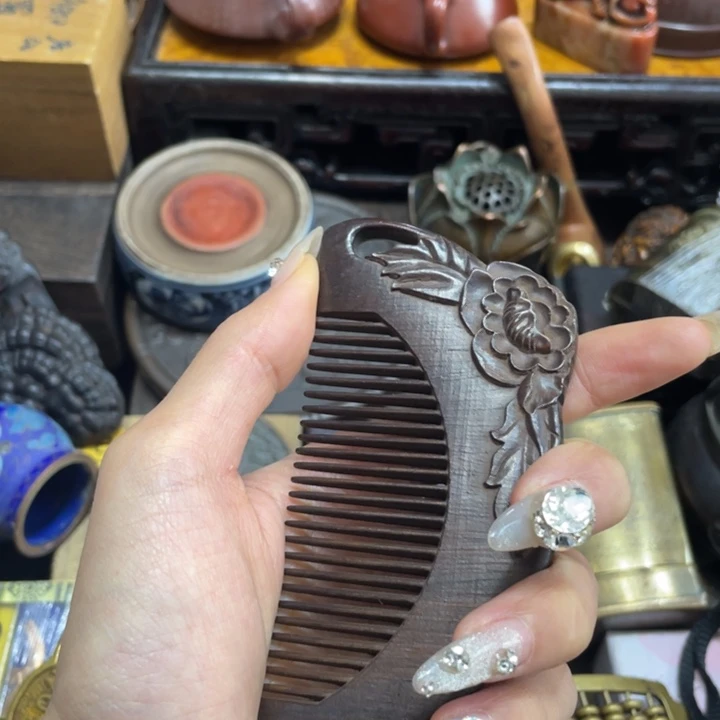 端景台紫檀木类木