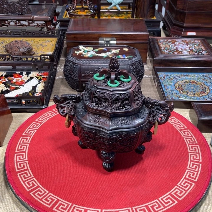 紫檀木类成套家具