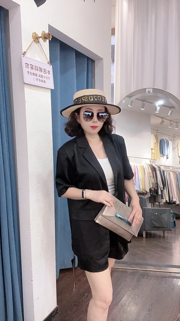 时尚套装短袖套装百搭轻熟风网红薄款韩版极简风小西装修身