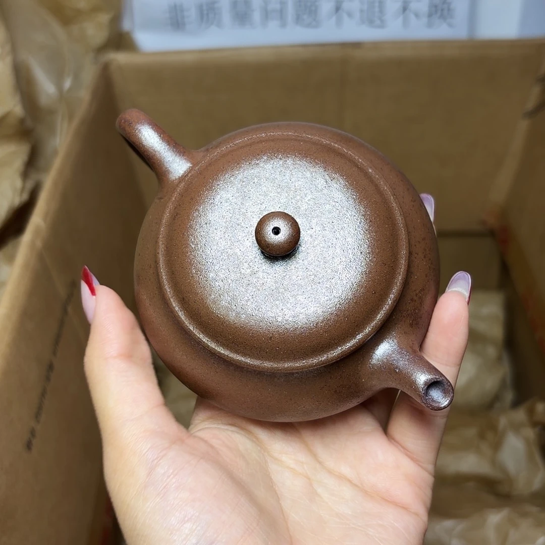 甄选宜兴本土紫砂壶