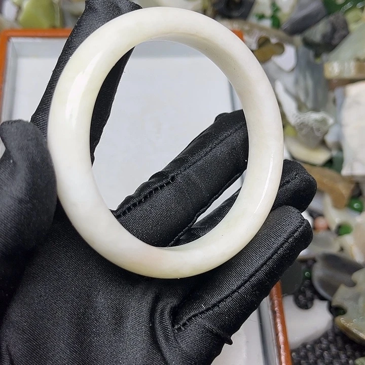 未镶嵌和田玉珠宝奇石