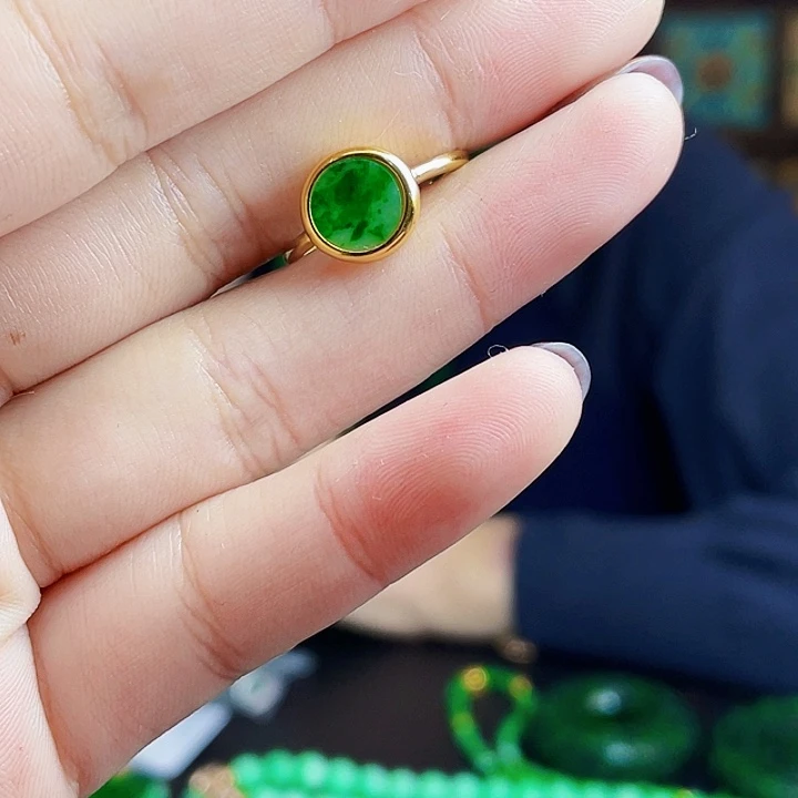 翡翠银S925镶嵌颈饰多样性