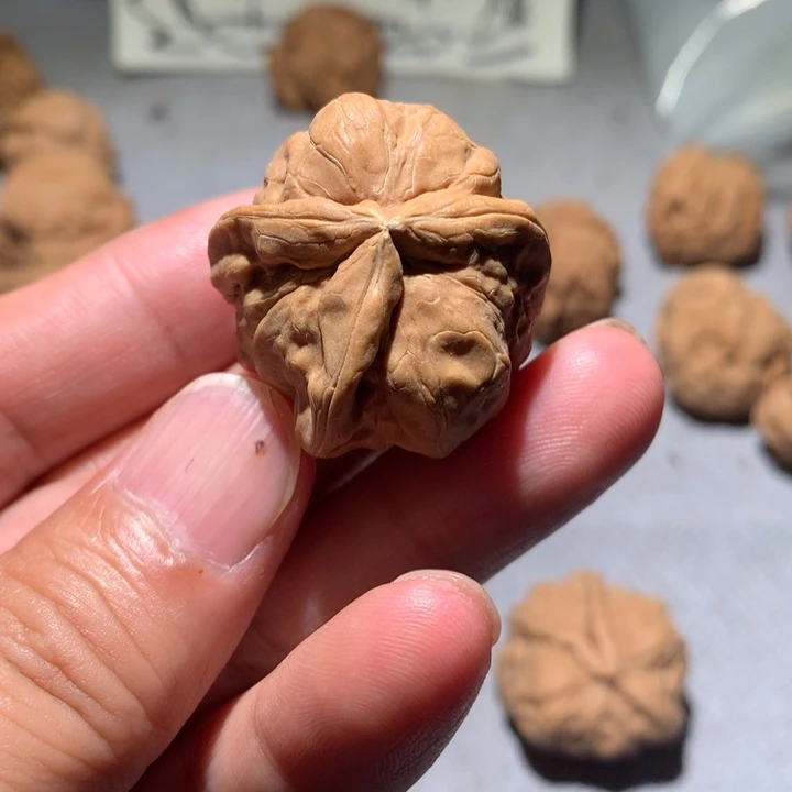 文玩核桃吊坠?****?文玩核桃单只