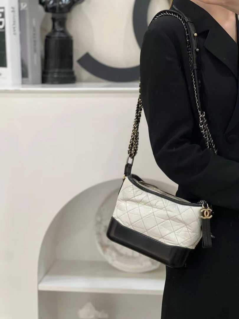 99新 Chanel/香奈儿 chanel香奈儿流浪小号黑白色/严选