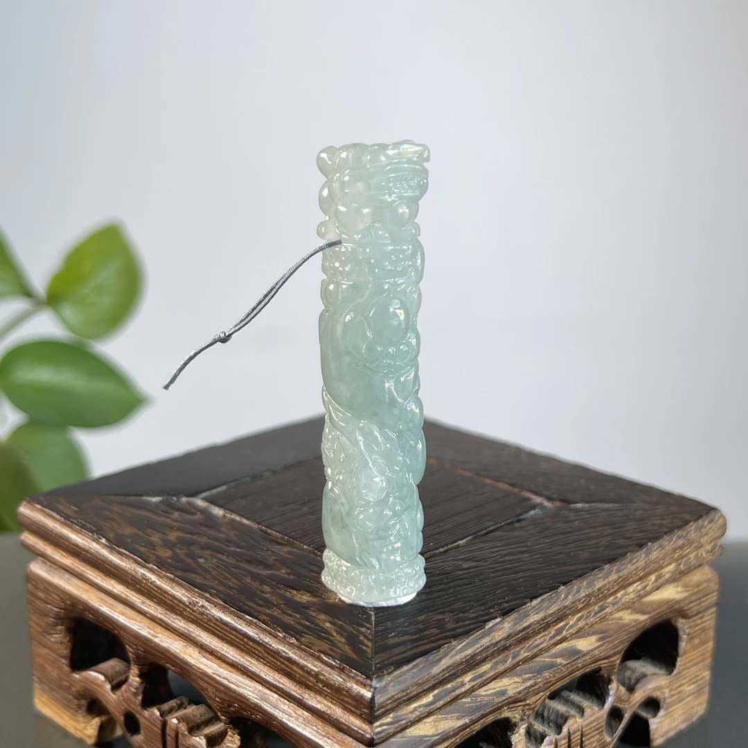 JGB12-49  天然缅甸A货翡翠  龙柱