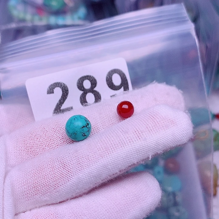 南红玛瑙未镶嵌珠宝奇石