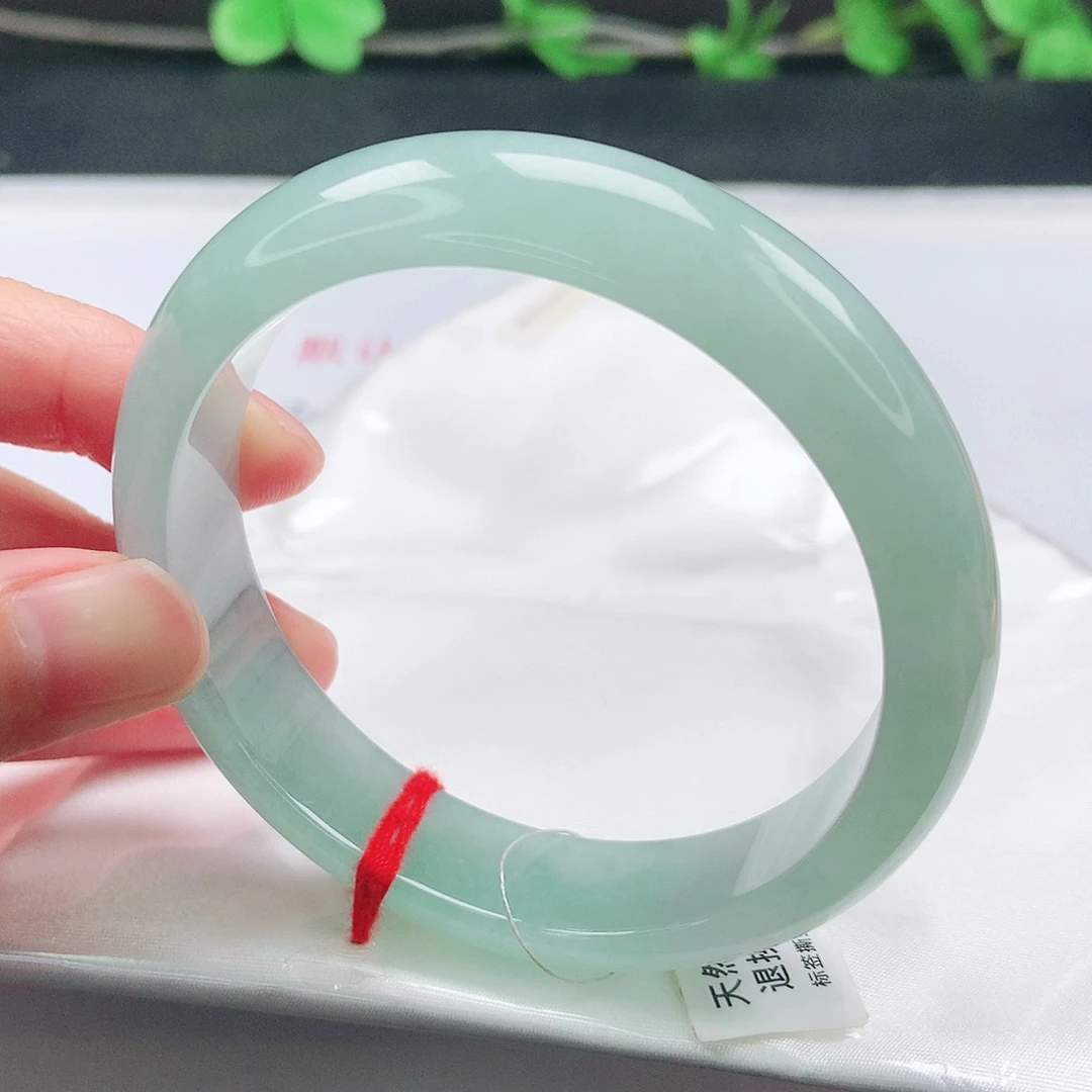 翡翠未镶嵌手镯58.圈