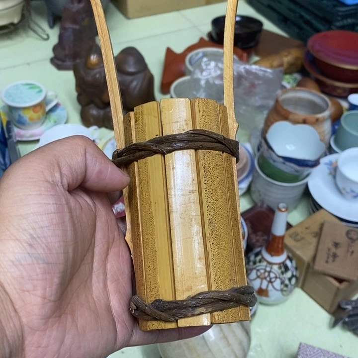 瓷片哈哈哈哈哈哈哈