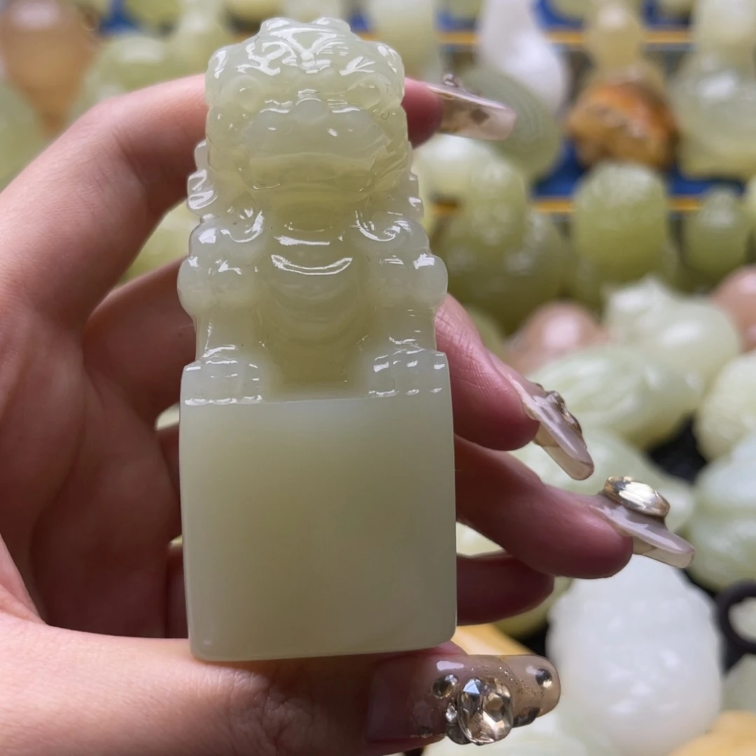博***阳玉天然桌面摆放摆件