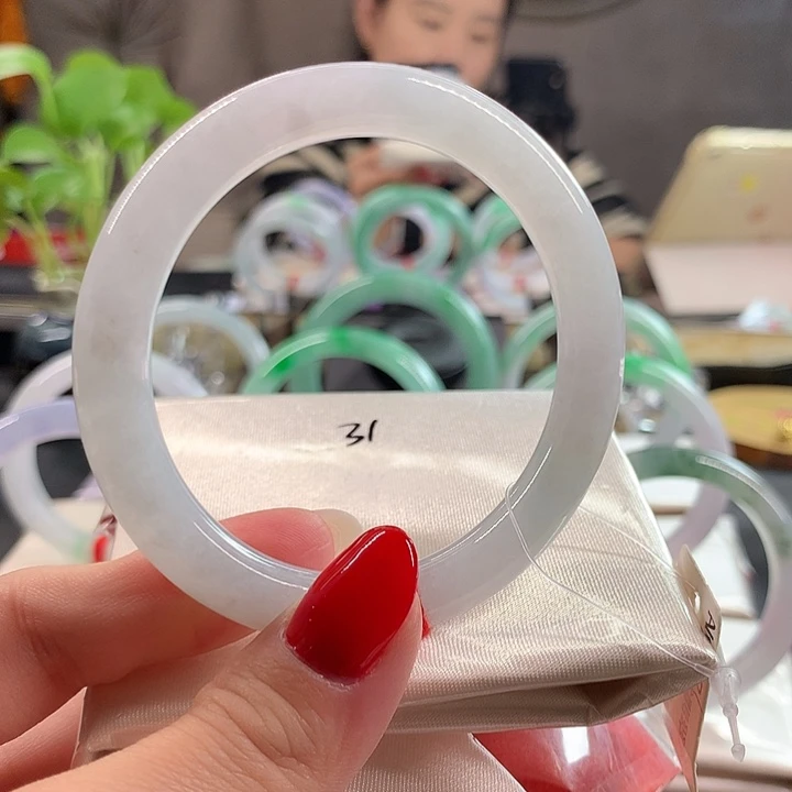 翡翠未镶嵌手镯54圈口