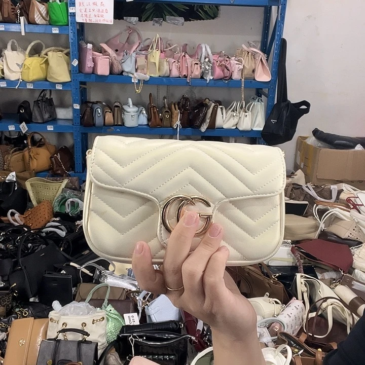 蚕丝174健健康康平平安安