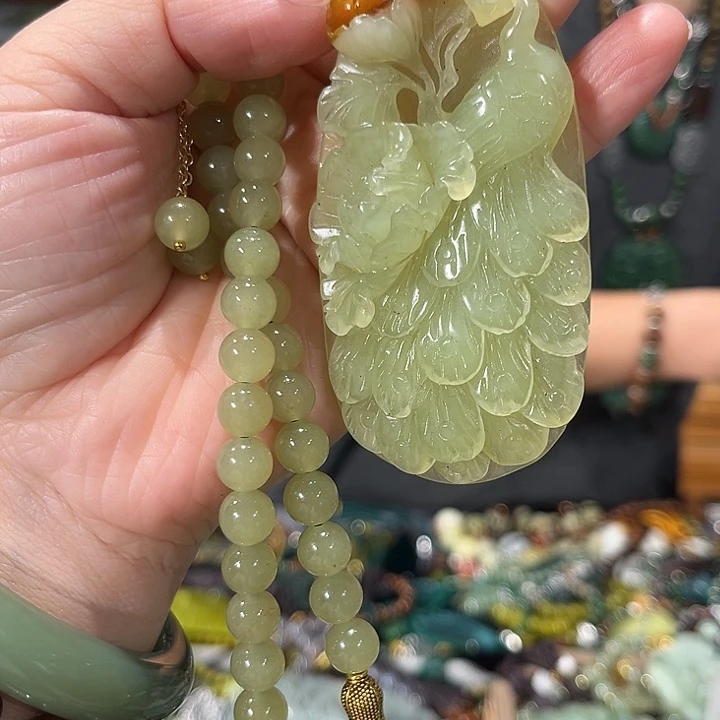 未镶嵌岫玉毛衣链