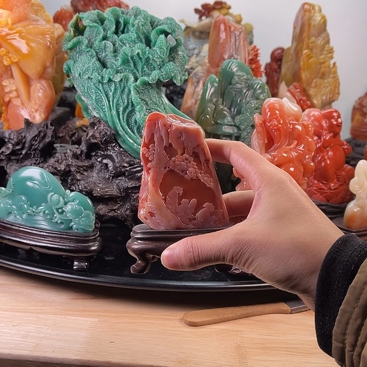 寿山石抱琴访友摆件