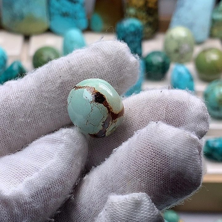 绿松石未镶嵌珠宝奇石直径15特色老型珠4.2克