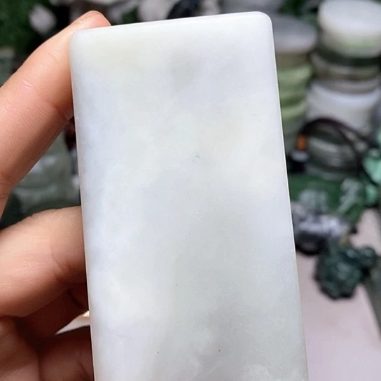 未镶嵌和田玉（糖玉）珠宝半成品