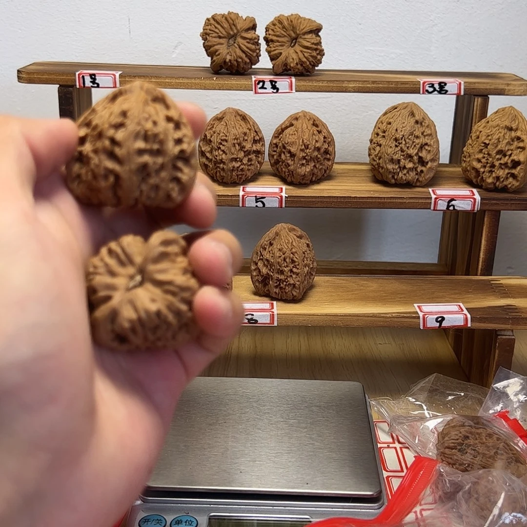 辛***辰吊坠文玩核桃南疆石