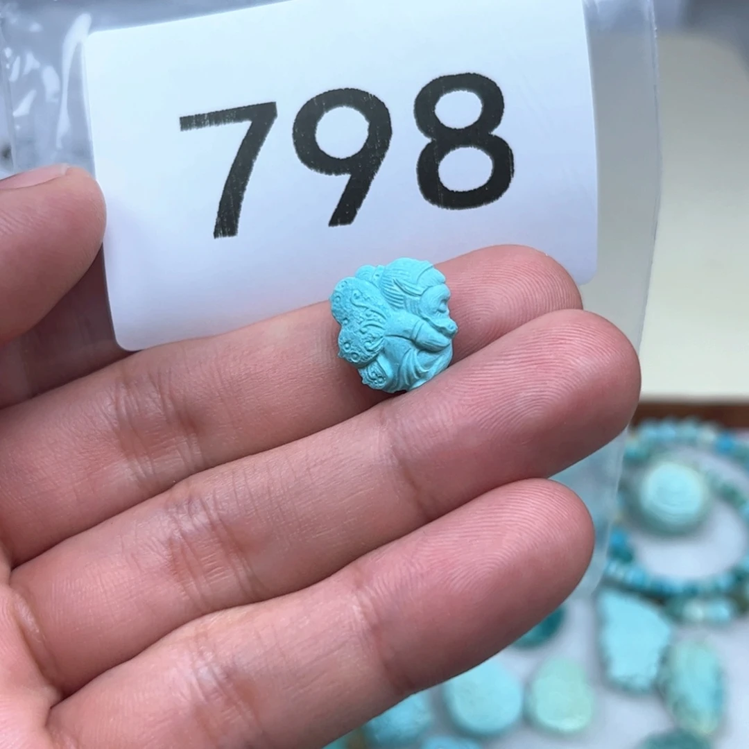 绿松石未镶嵌珠宝奇石