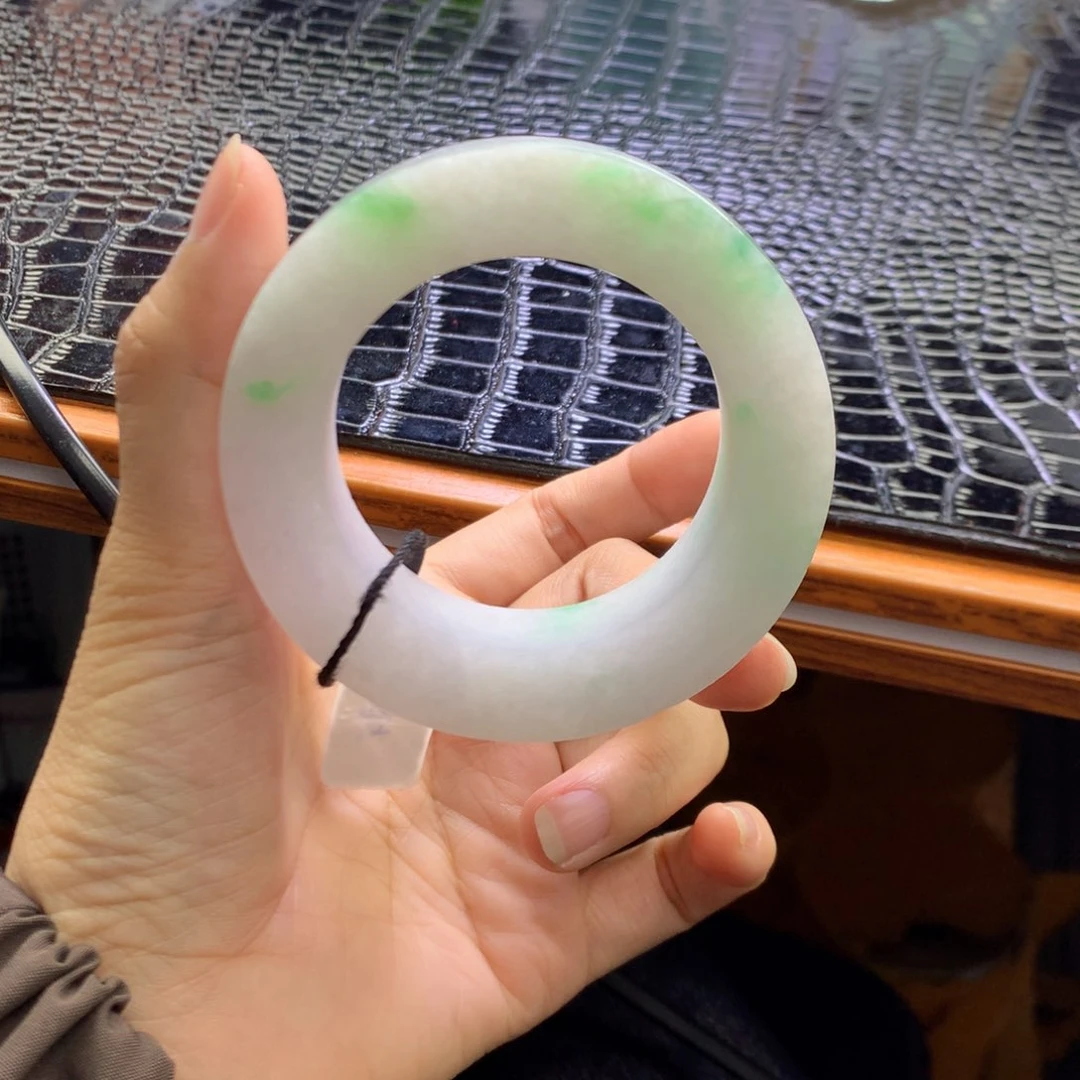 未镶嵌纯天然A货翡翠定制翡翠