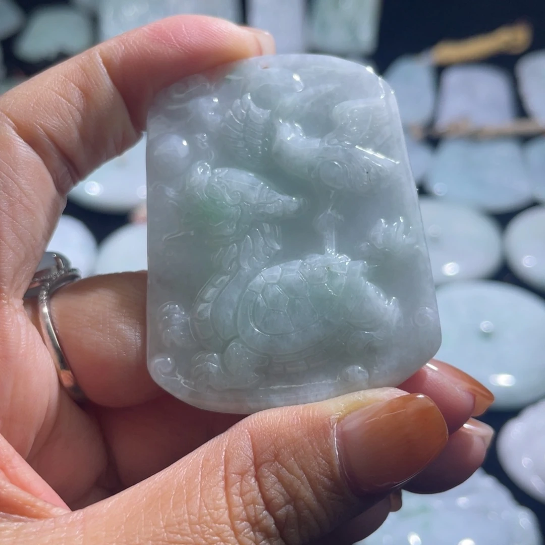 翡翠未镶嵌颈饰仙鹤连连