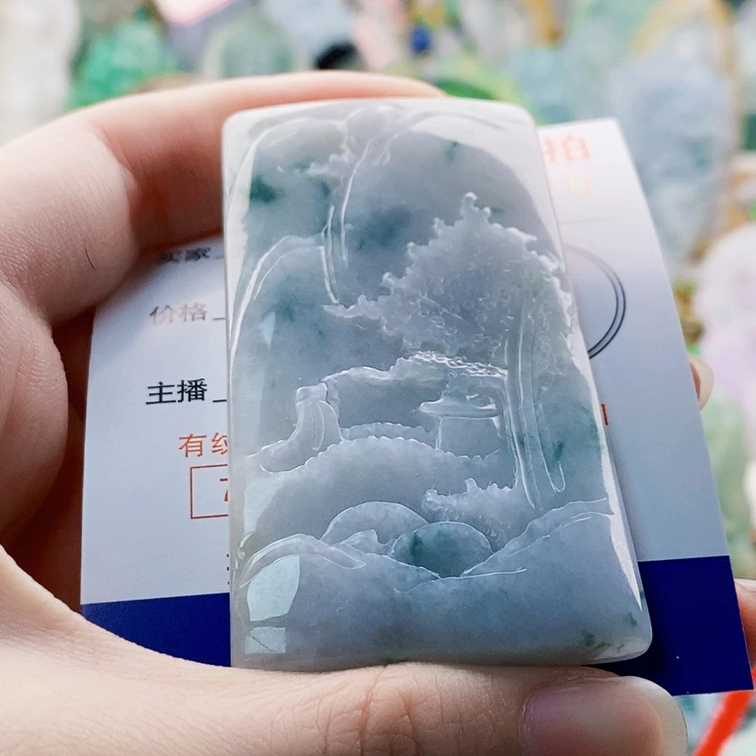 吊坠(不含链)未镶嵌翡翠