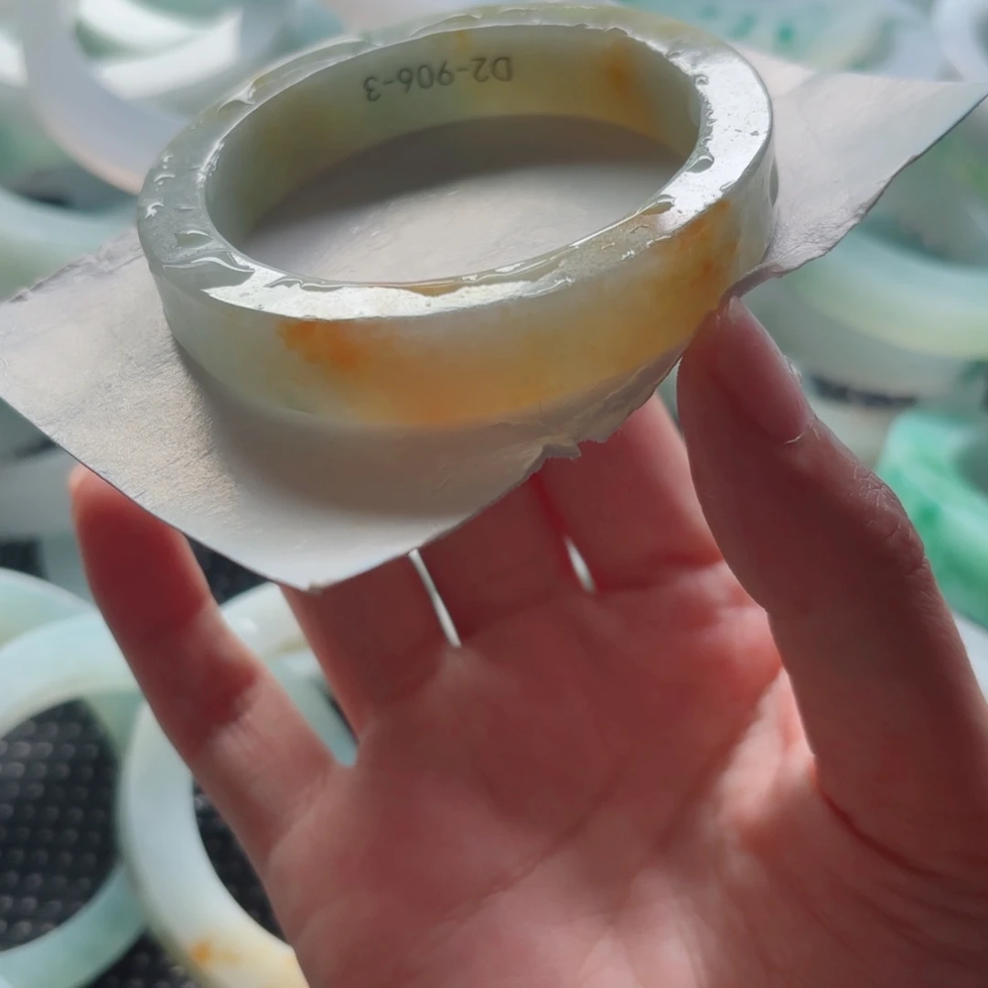 不***渣未镶嵌天然缅甸a货翡翠定制翡翠