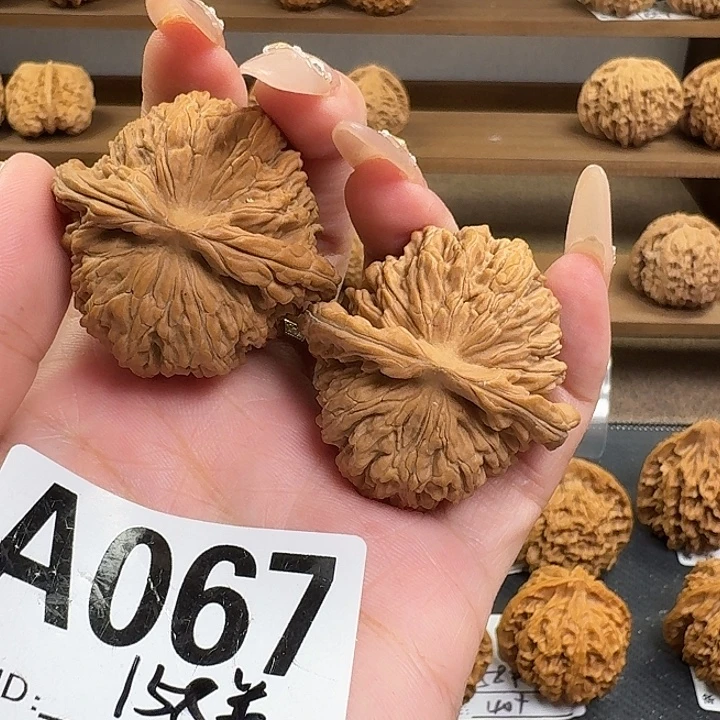 吊坠文玩核桃67好楼子全品42尺