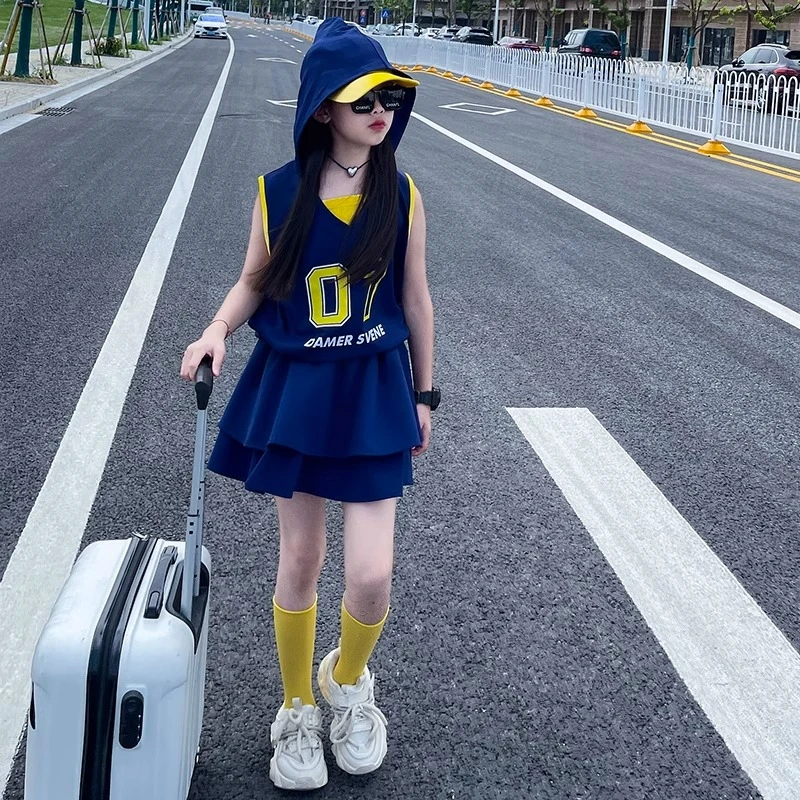 女童连衣裙套装2025新款儿童洋气大童夏季时髦字母背心短裙两件套