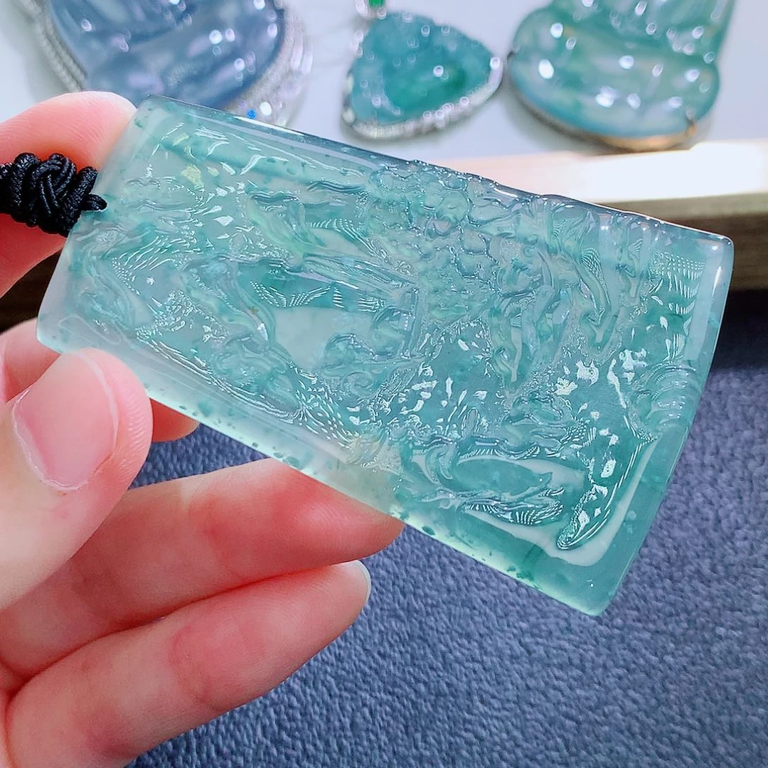 颈饰未镶嵌翡翠翡翠