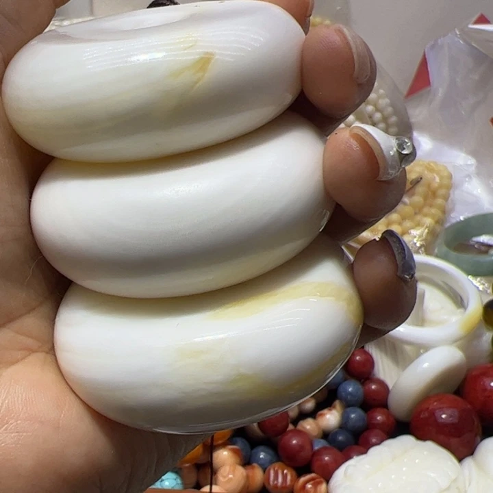 大果紫檀（缅甸花梨）拆大扣子
