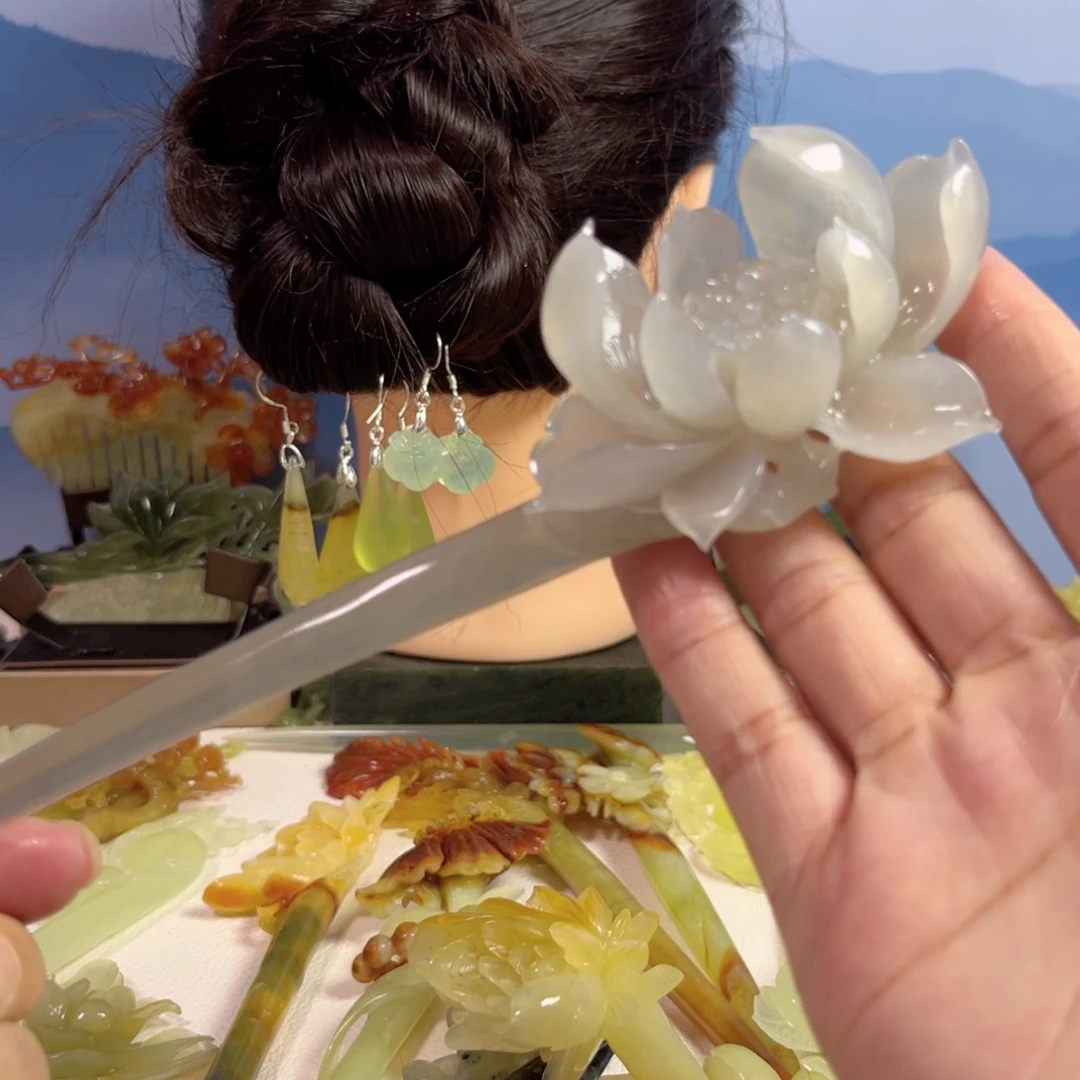 玩***了蛇纹石玉合金发饰