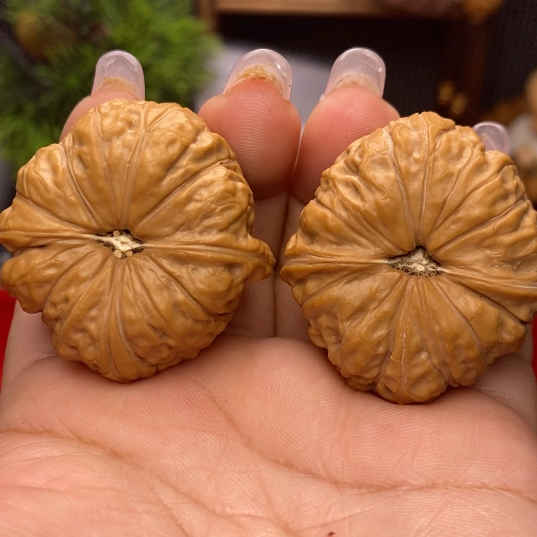 文玩核桃吊坠南瓜墩。边39。肚40。丹