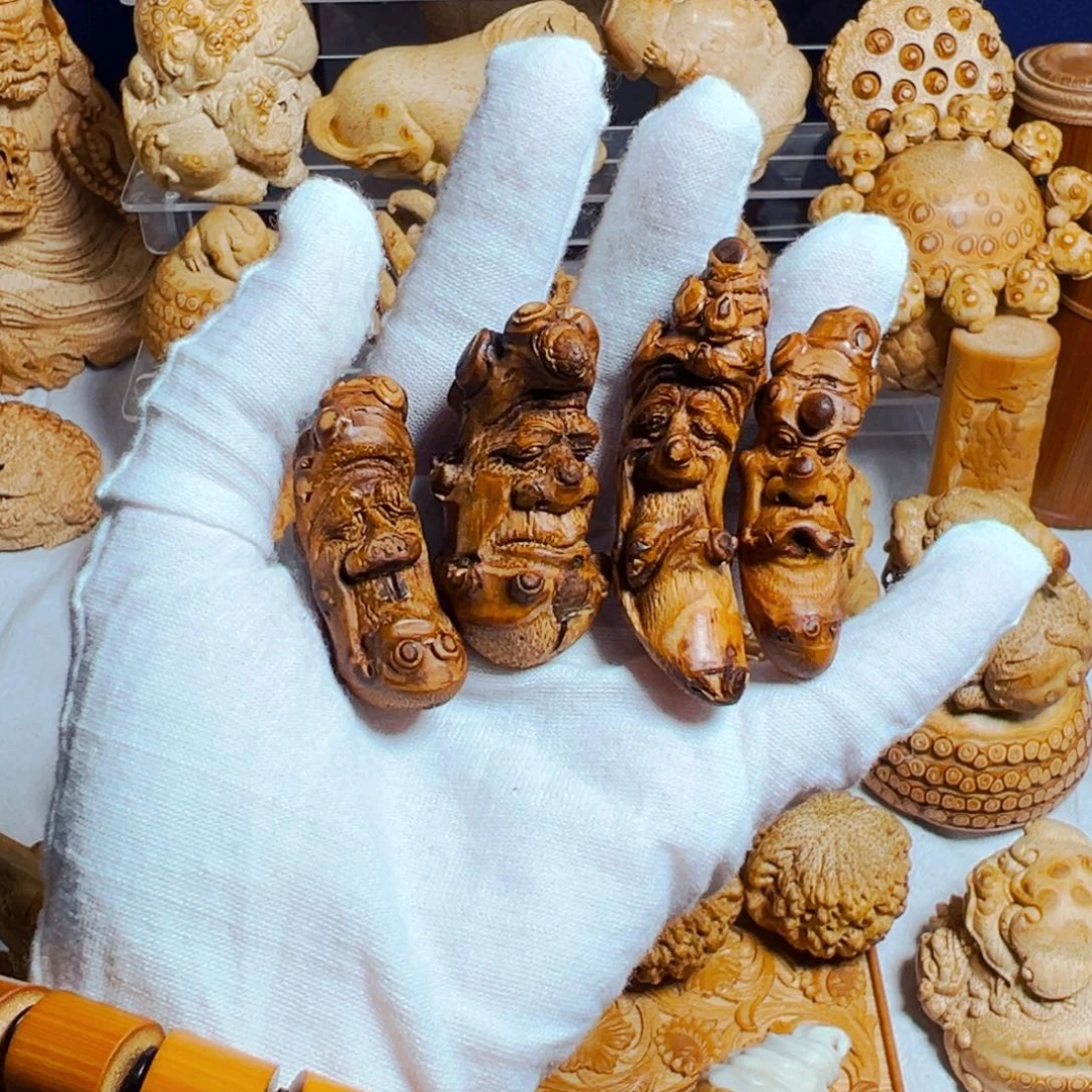 竹根雕竹雕罗汉。